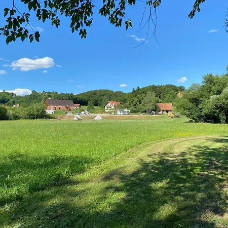 Bee Happy - Farmstay Camp Podlehnik